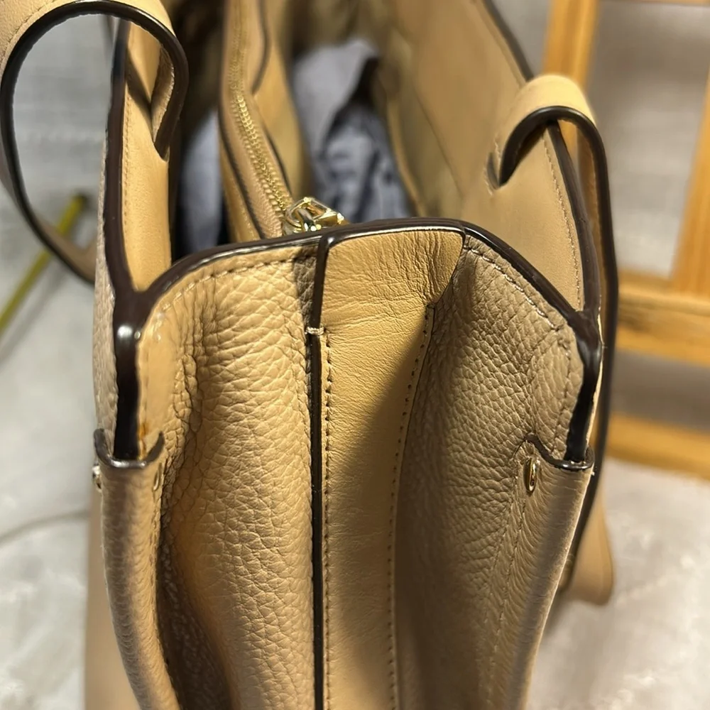 Coach Swagger large leather tote shoulder bag